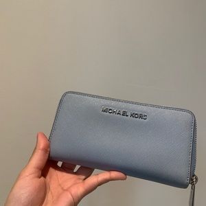 Michael kors baby blue wallet
